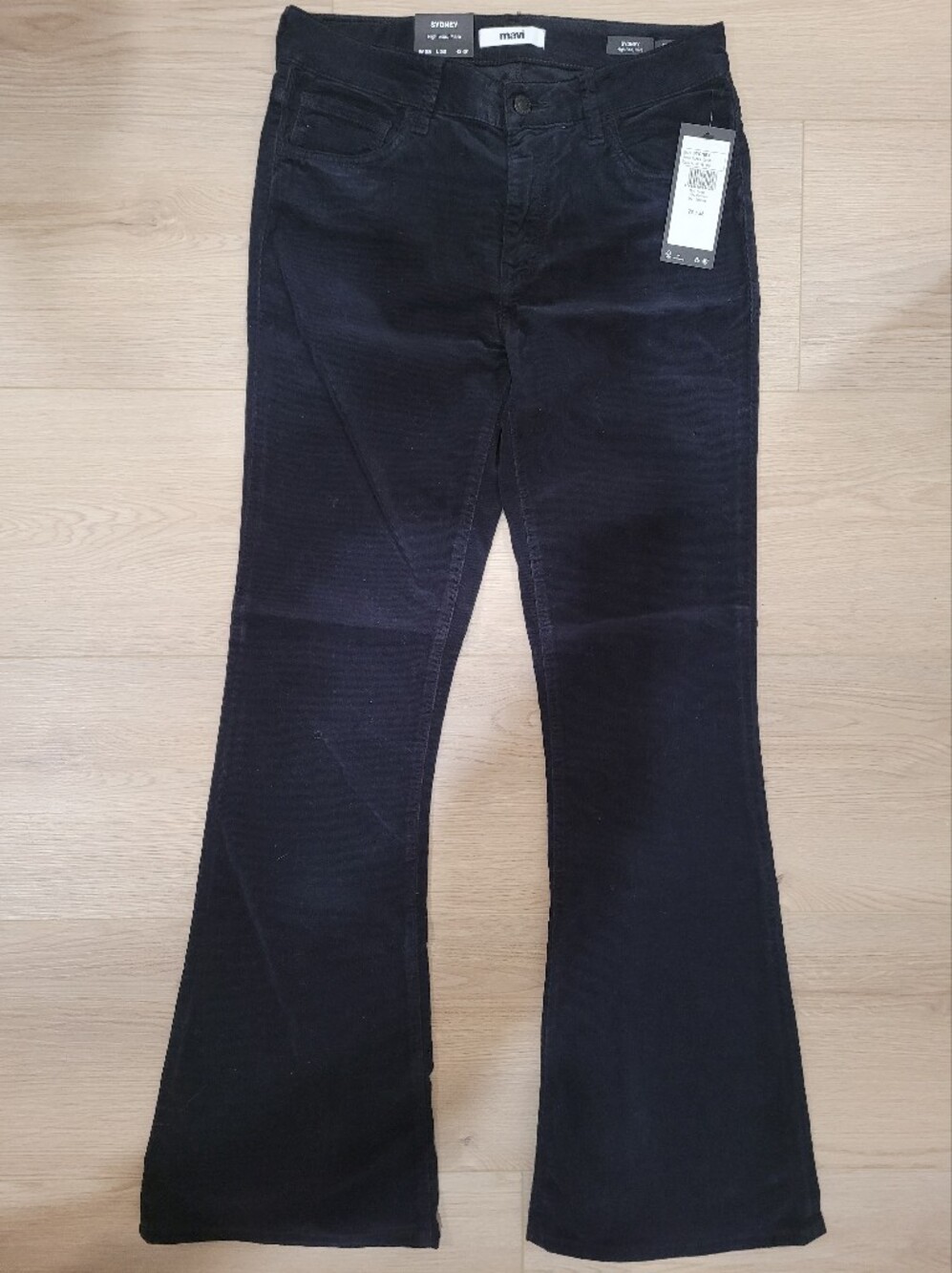 Mavi High Rise Flare Women 28 Black Corduroy "Sydney" NWT*